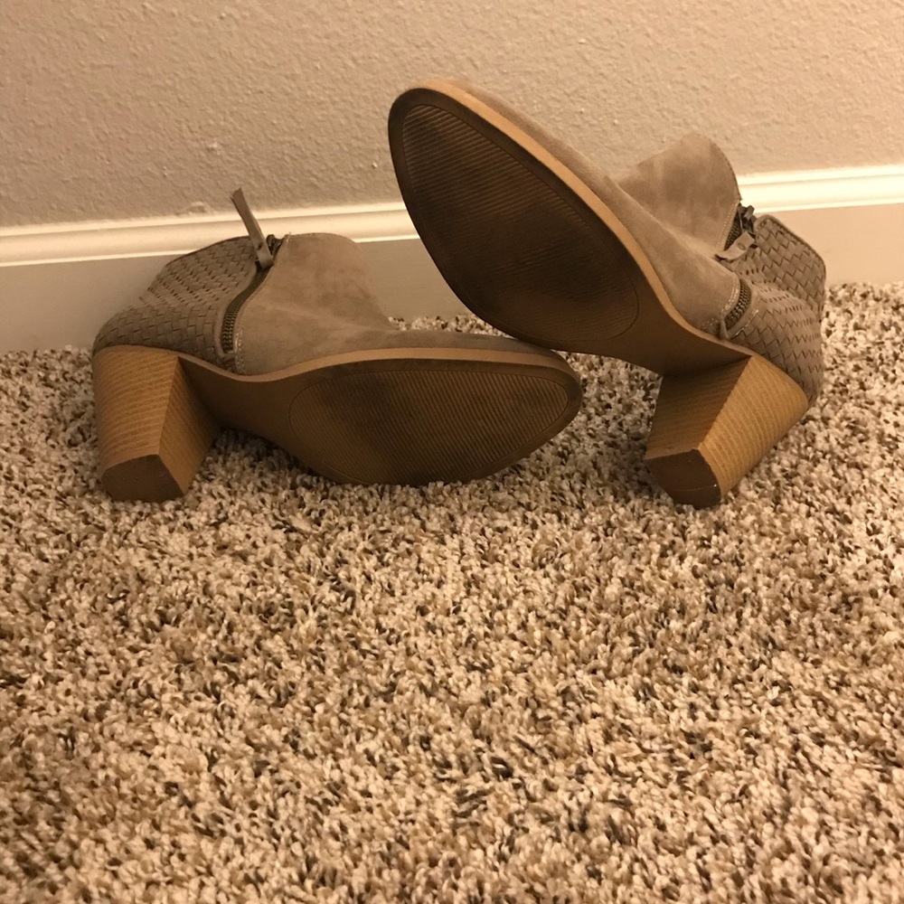 Booties - Picture 5 of 6